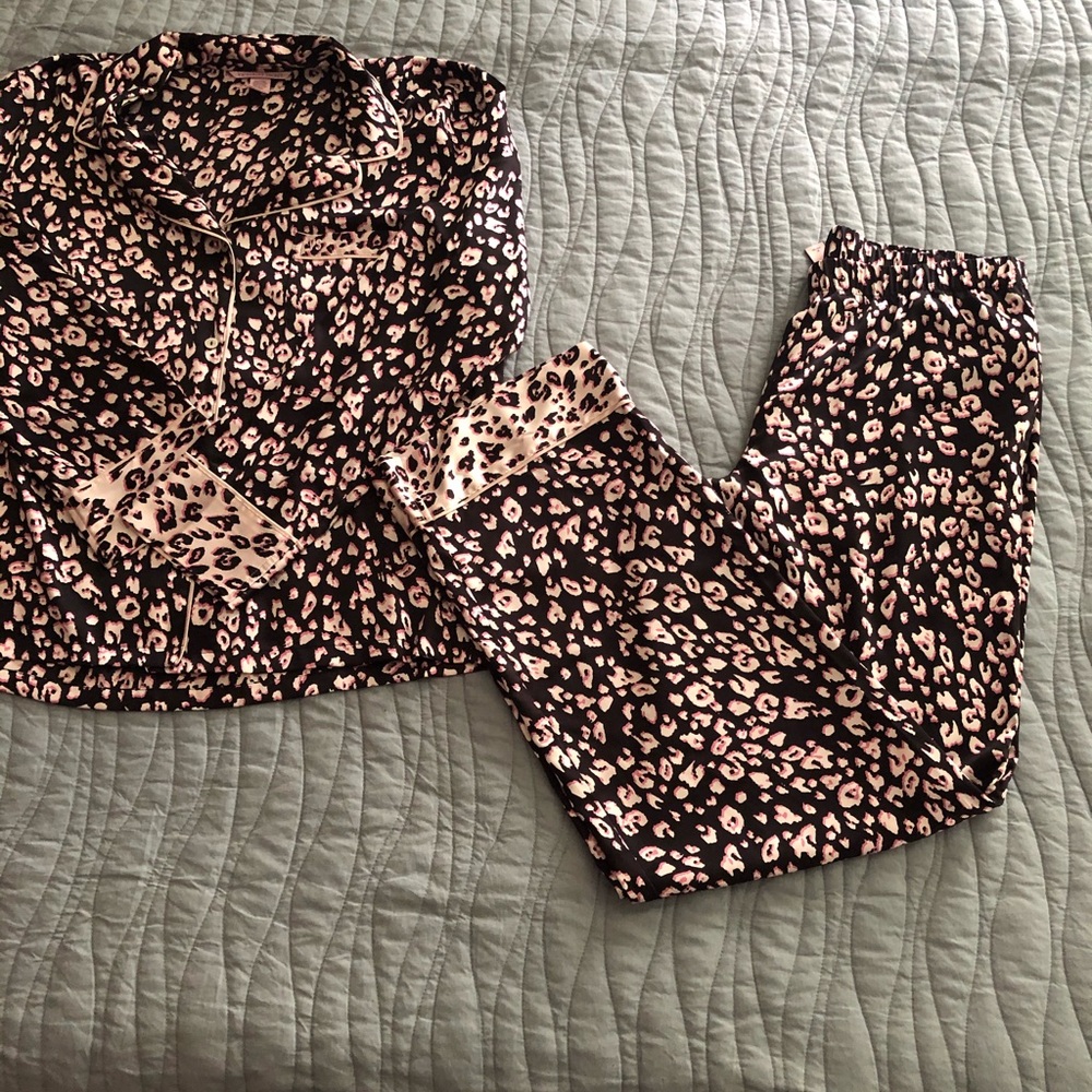 VS silky pajamas